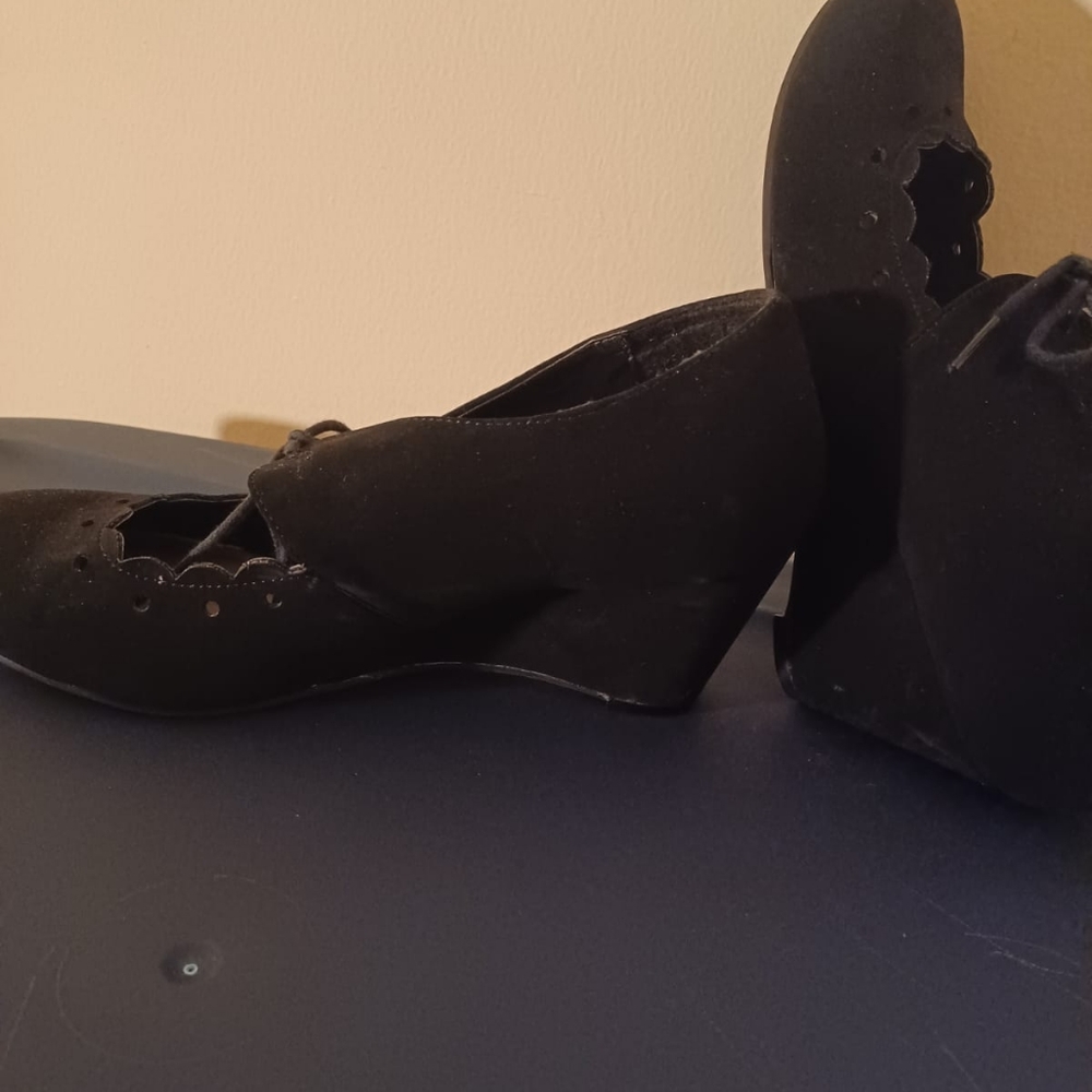 Women shoes